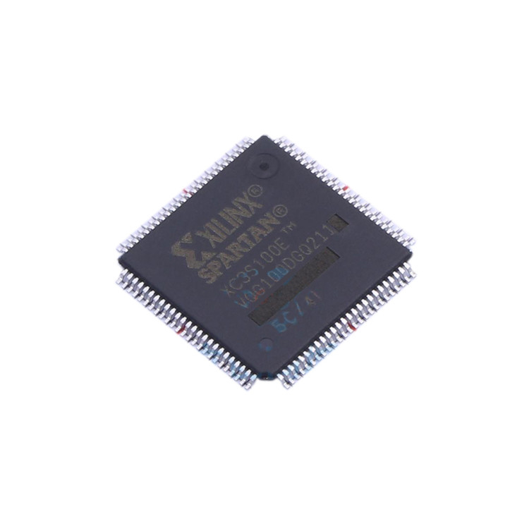 (주식에서) XC3S100E-4VQG100I 100 VQFP (14x14)는 회로 IC FPGA 66 입출력 100VQFP를 통합했습니다