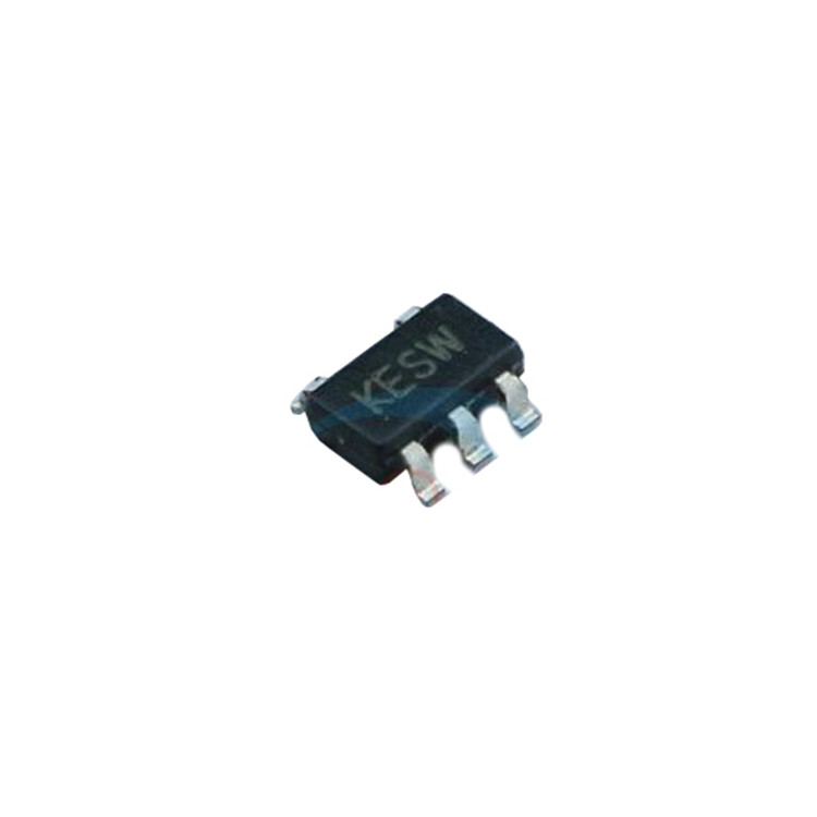 새롭고 원래인 MCP73831T-2ATI/OT   MCP73831T-2ATI/OT SOT-23-5   집적 회로