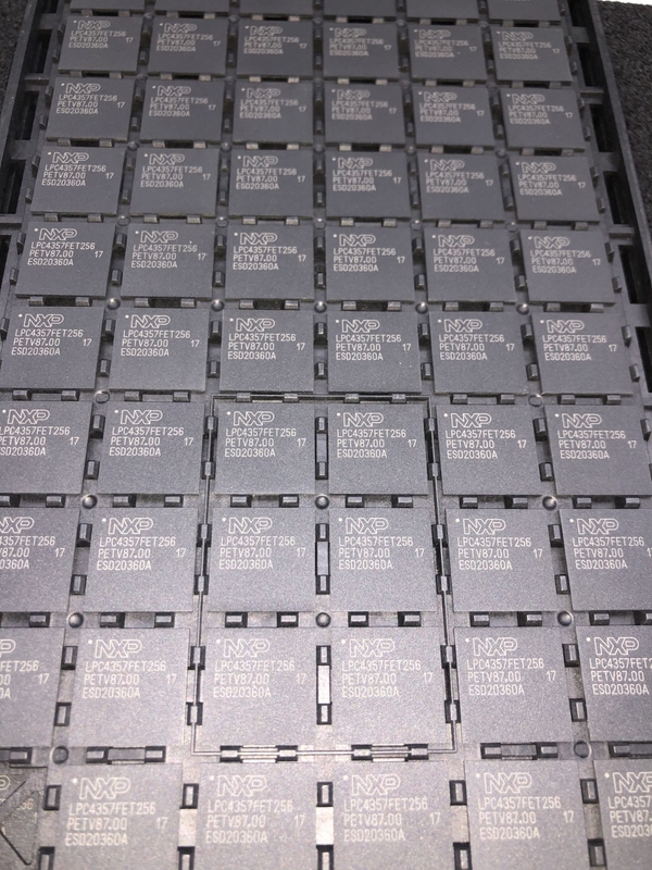 LPC4357FET256    BGA256   사용하지 않은 집적 회로 칩  IC  마이크로컨트롤러  아주 새로운  원형