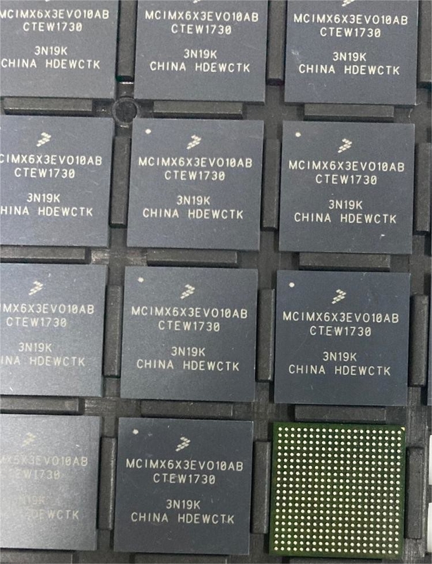 MCIMX6X3EVO10AB    BGA400   사용하지 않은 집적 회로 칩  IC  마이크로컨트롤러  아주 새로운  원형